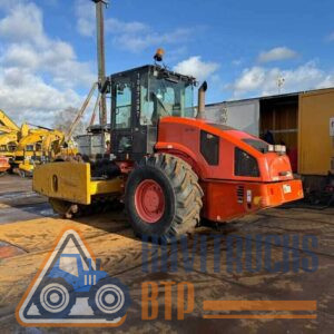 Caterpillar Compacteur CAT CP 74 monocylindre Occasion