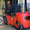 Chariot élévateur 4 roues Occasion 3T électrique levée 4m80 – Image 2